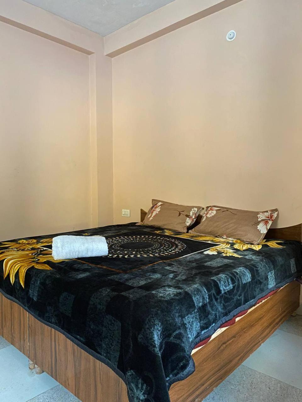 Hom House Of Mannmauji Riverside Kasol Exterior photo
